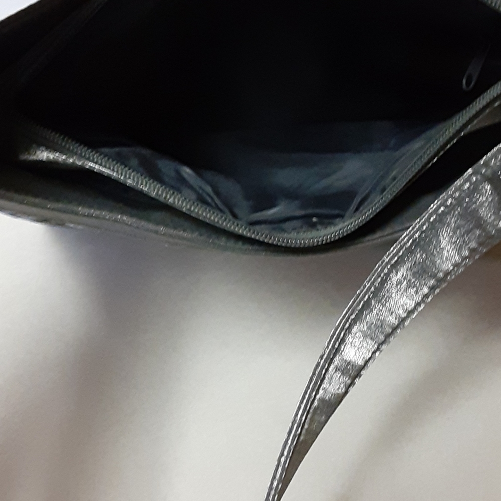 LaVille Purse - Picture 2 of 2